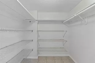 320 NE 12th Ave, Hallandale Beach, FL 33009 - Photo 23