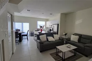 11418 W 34th Ct, Hialeah, FL 33018 - Photo 7