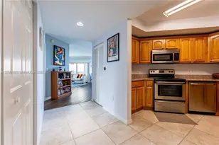 3530 SW 22nd St, Miami, FL 33145 - Photo 13