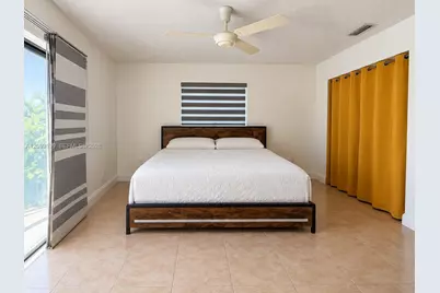 8212 SW 13th St, North Lauderdale, FL 33068 - Photo 5