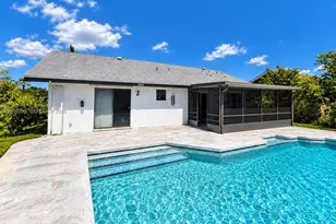 8212 SW 13th St, North Lauderdale, FL 33068 - Photo 7
