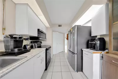 2257 SE 27th Dr #103-E, Homestead, FL 33035 - Photo 11