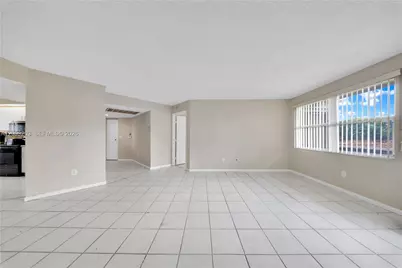 2257 SE 27th Dr #103-E, Homestead, FL 33035 - Photo 5