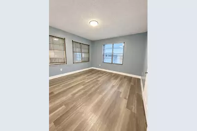 301 SW 10th Ave #4, Miami, FL 33130 - Photo 3