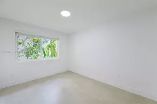 505 SW 7th Ct, Miami, FL 33130 - Photo 11