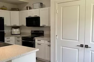 20816 NW 13th Ct, Miami Gardens, FL 33169 - Photo 13