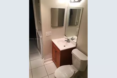 4170 Inverrary Dr #111, Lauderhill, FL 33319 - Photo 9