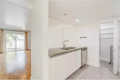 7541 SW 61st Ave #2, South Miami, FL 33143 - Photo 3
