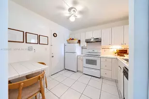 1830 Dixieanna St, Hollywood, FL 33020 - Photo 5