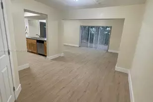 4986 SW 7th St, Margate, FL 33068 - Photo 3