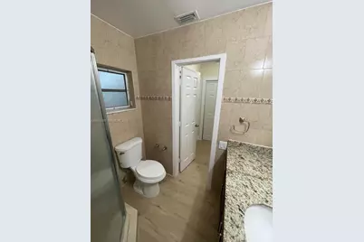 4986 SW 7th St, Margate, FL 33068 - Photo 25