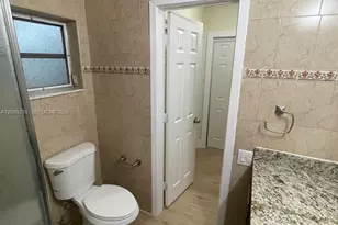 4986 SW 7th St, Margate, FL 33068 - Photo 25