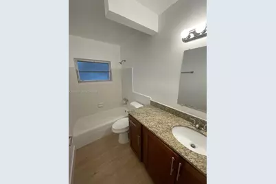 4986 SW 7th St, Margate, FL 33068 - Photo 31