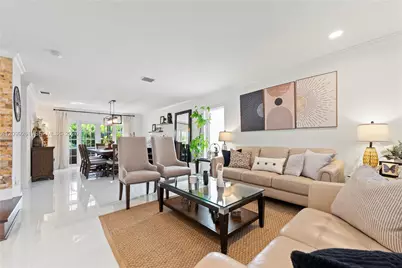 8219 SW 163rd Ct, Miami, FL 33193 - Photo 7
