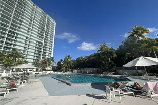 100 Bayview Dr, Sunny Isles Beach, FL 33160 - Photo 13