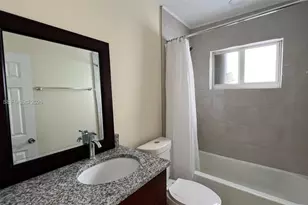 2561 NE 10th Ct, Pompano Beach, FL 33062 - Photo 7