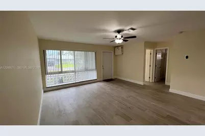 2561 NE 10th Ct #2561, Pompano Beach, FL 33062 - Photo 5
