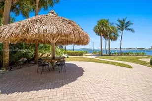 2451 Brickell Ave, Miami, FL 33129 - Photo 33