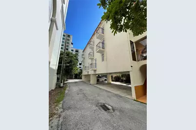 211 Sidonia Ave #1, Coral Gables, FL 33134 - Photo 9