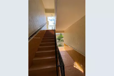 211 Sidonia Ave #1, Coral Gables, FL 33134 - Photo 7