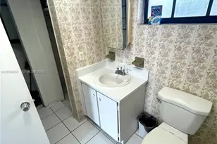 211 Sidonia Ave, Coral Gables, FL 33134 - Photo 15