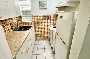 211 Sidonia Ave, Coral Gables, FL 33134 - Photo 13