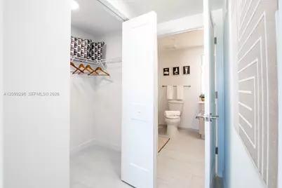 3645 NW 36th St #504, Miami, FL 33142 - Photo 11