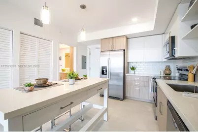 3645 NW 36th St #504, Miami, FL 33142 - Photo 5