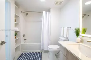 3645 NW 36th St, Miami, FL 33142 - Photo 13