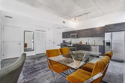 151 SE 1st St #2102, Miami, FL 33131 - Photo 15