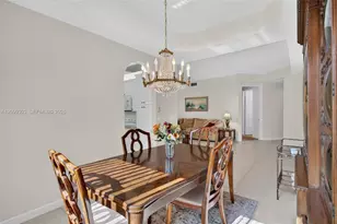 7917 Exeter Blvd E, Tamarac, FL 33321 - Photo 11
