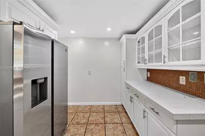 717 NE 73rd St, Miami, FL 33138 - Photo 17