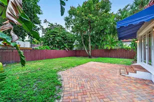 717 NE 73rd St, Miami, FL 33138 - Photo 33