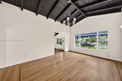 717 NE 73rd St, Miami, FL 33138 - Photo 11