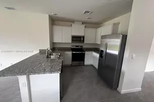 12317 SW Nettuno Way, Port Saint Lucie, FL 34987 - Photo 5