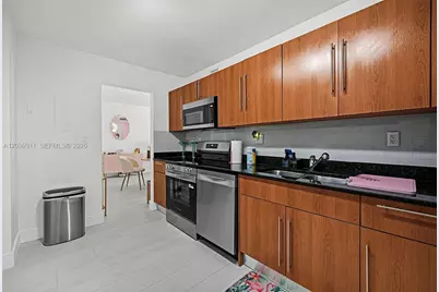 3001 Ocean #403, Hollywood, FL 33019 - Photo 9