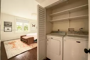 1061 Meridian Ave, Miami Beach, FL 33139 - Photo 13