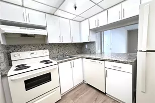 6830 Indian Creek Dr, Miami Beach, FL 33141 - Photo 7