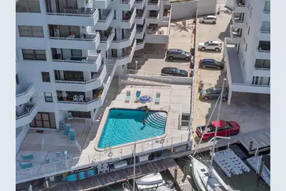 6830 Indian Creek Dr #6D, Miami Beach, FL 33141 - Photo 15