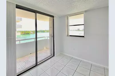 6830 Indian Creek Dr #6D, Miami Beach, FL 33141 - Photo 3