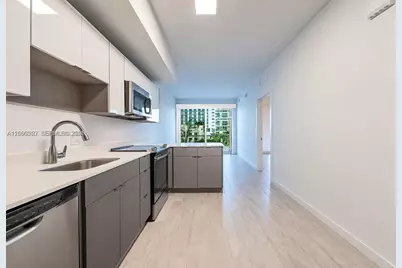 321 NE 26 #802, Miami, FL 33137 - Photo 9