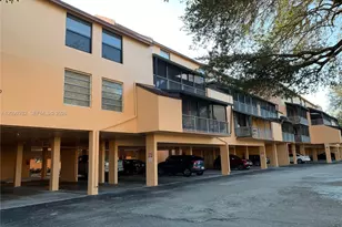 400 Commodore Dr, Plantation, FL 33325 - Photo 1