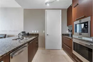 15901 Collins Ave, Sunny Isles Beach, FL 33160 - Photo 19