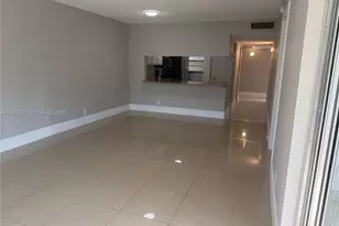 9235 Lagoon Pl, Davie, FL 33324 - Photo 7
