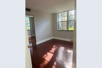 9235 Lagoon Pl #116, Davie, FL 33324 - Photo 21