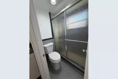 9235 Lagoon Pl #116, Davie, FL 33324 - Photo 17