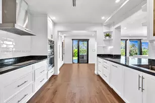 797 S Shore Dr, Miami Beach, FL 33141 - Photo 9