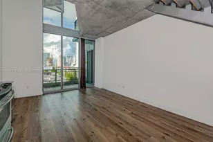 690 SW 1st Ct, Miami, FL 33130 - Photo 11