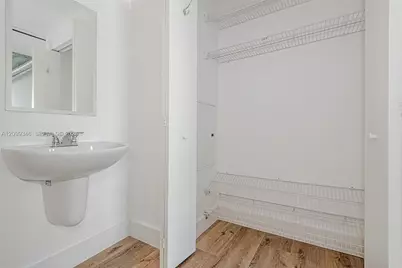 690 SW 1st Ct #1007, Miami, FL 33130 - Photo 19