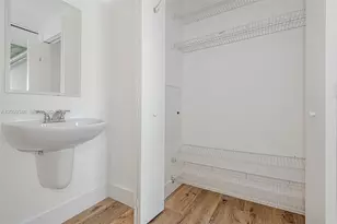 690 SW 1st Ct, Miami, FL 33130 - Photo 19